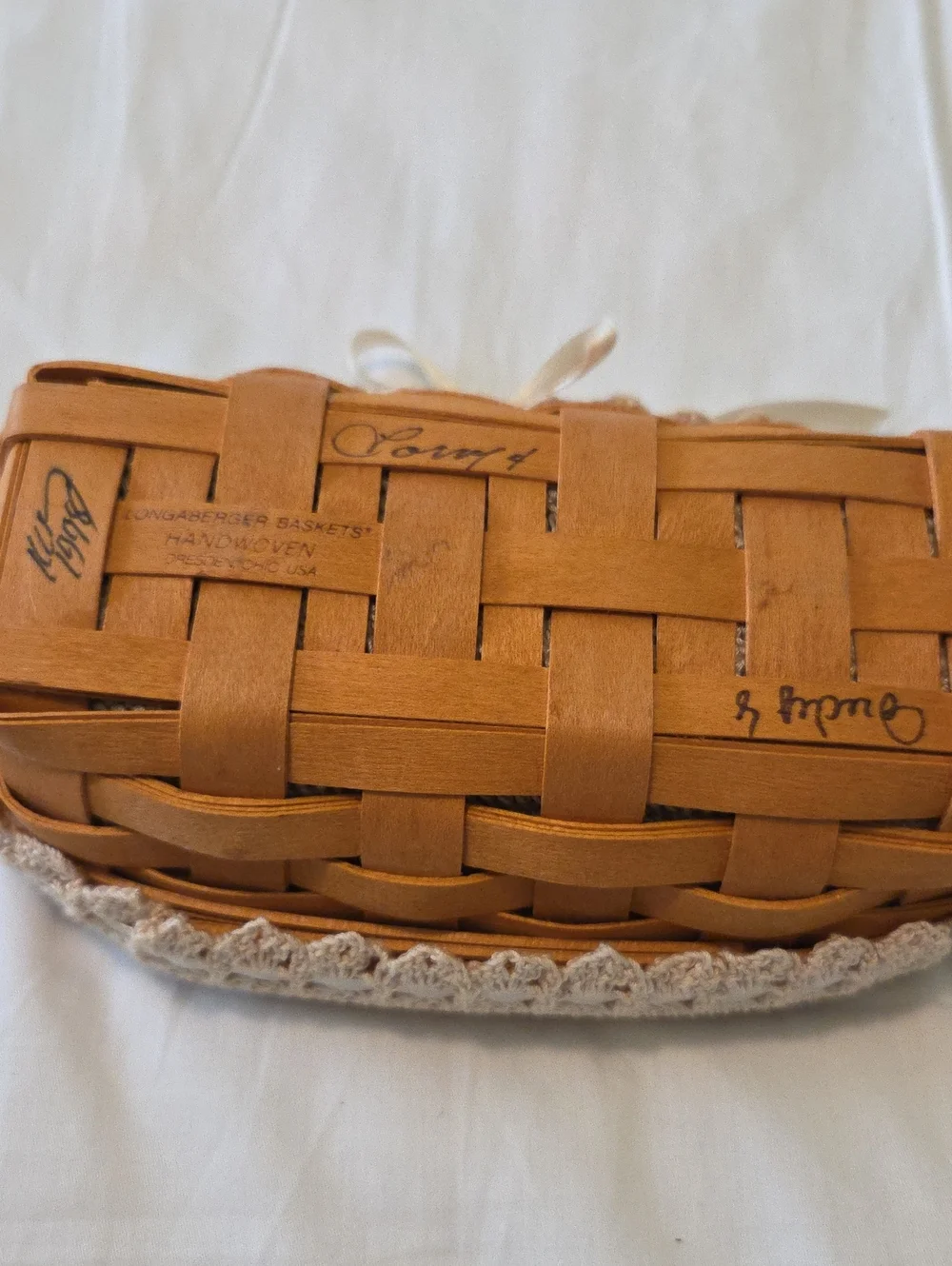 Longaberger Oval Wood-Lid Basket with Cream Lace Trim